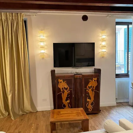 Residenza Cappello18 Apartment Verona Exterior photo